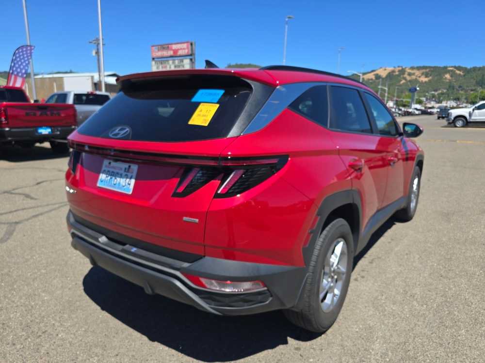 Used 2023 Hyundai Tucson SEL AWD/4WD image 17