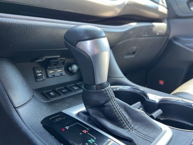 Used 2019 Toyota Highlander Limited image 24