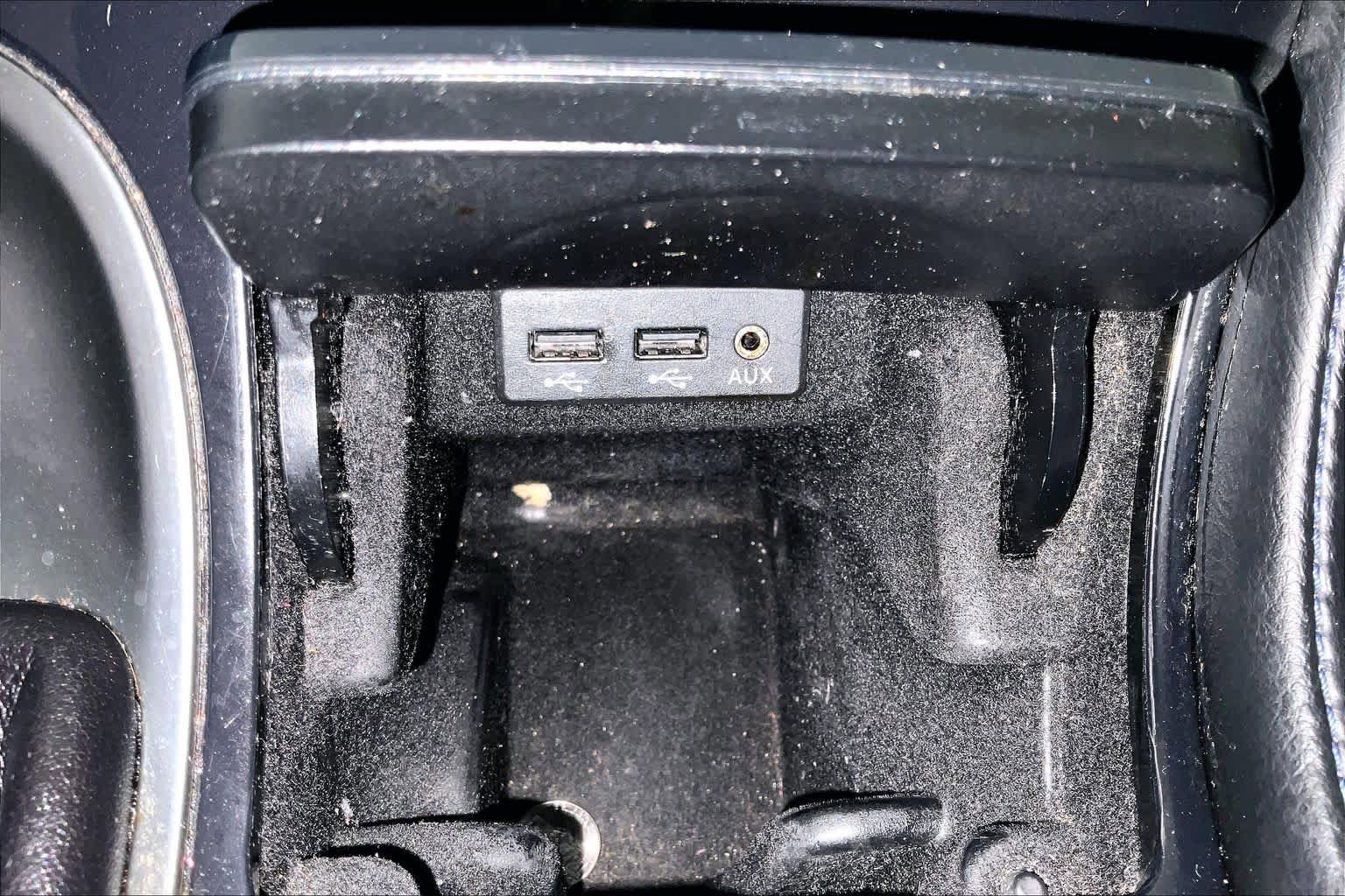 Used 2016 Nissan Maxima SR w/ Interior Lighting Package image 36