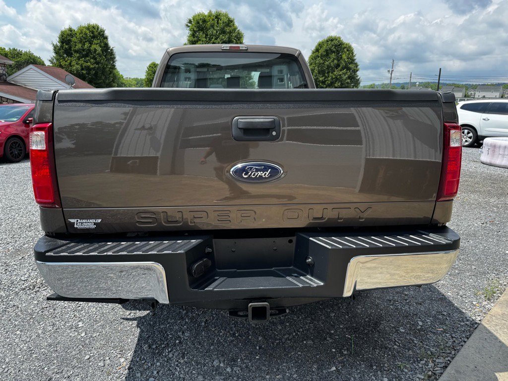 Used 2016 Ford F250 XL w/ XL Appearance Package image 6