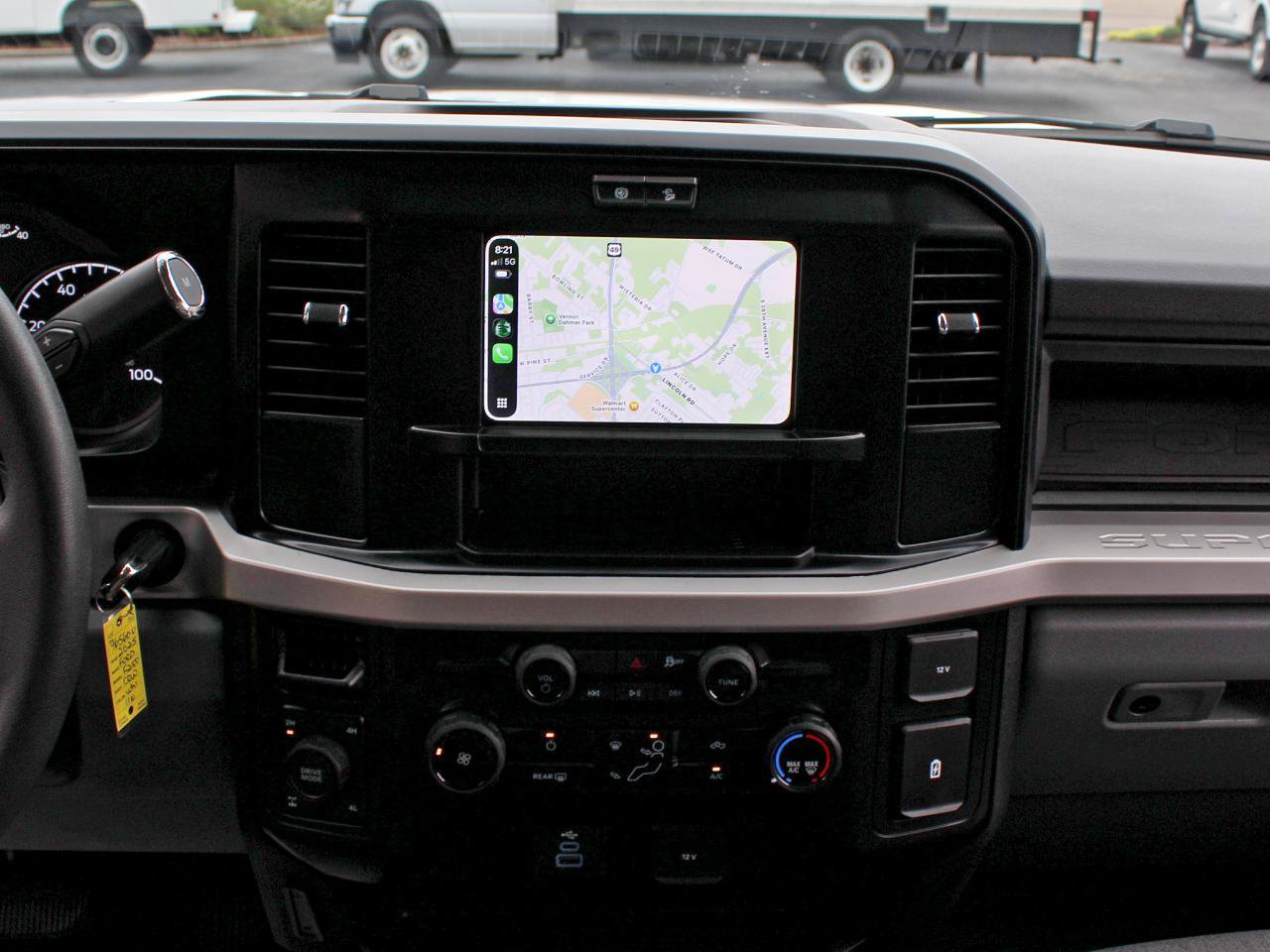 Used 2025 Ford F250 XL w/ FX4 Off-Road Package AWD/4WD image 31