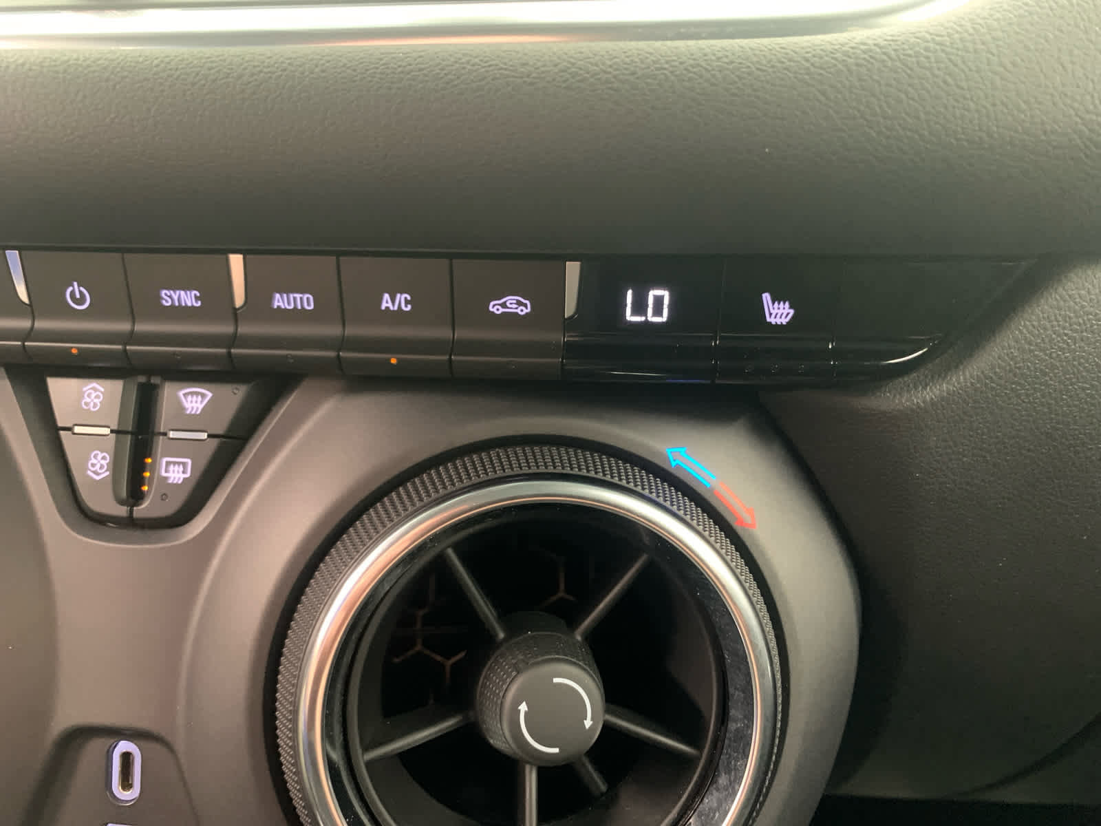 Used 2021 Chevrolet Blazer LT image 30
