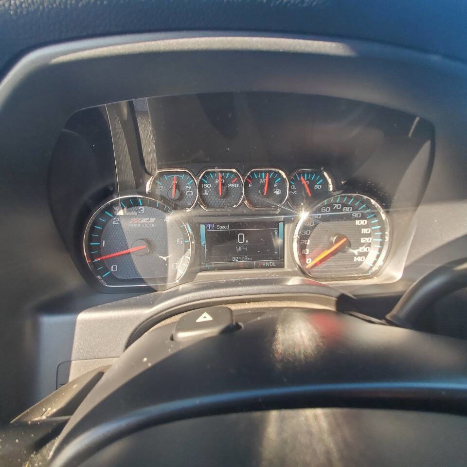 Used 2017 Chevrolet Silverado 1500 LT w/ All Star Edition image 19