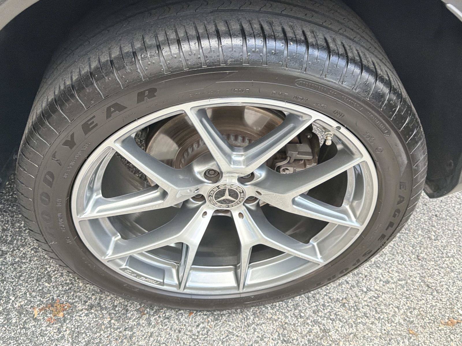 Used 2022 Mercedes-Benz GLC 300 image 11