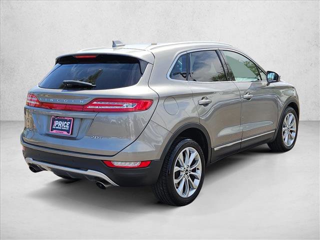 Used 2017 Lincoln MKC Select w/ Select Plus Package FWD image 5