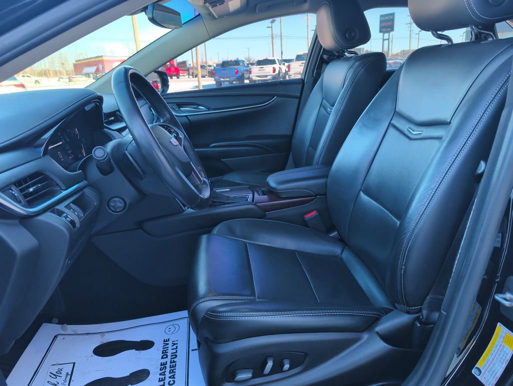 Used 2019 Cadillac XTS image 8