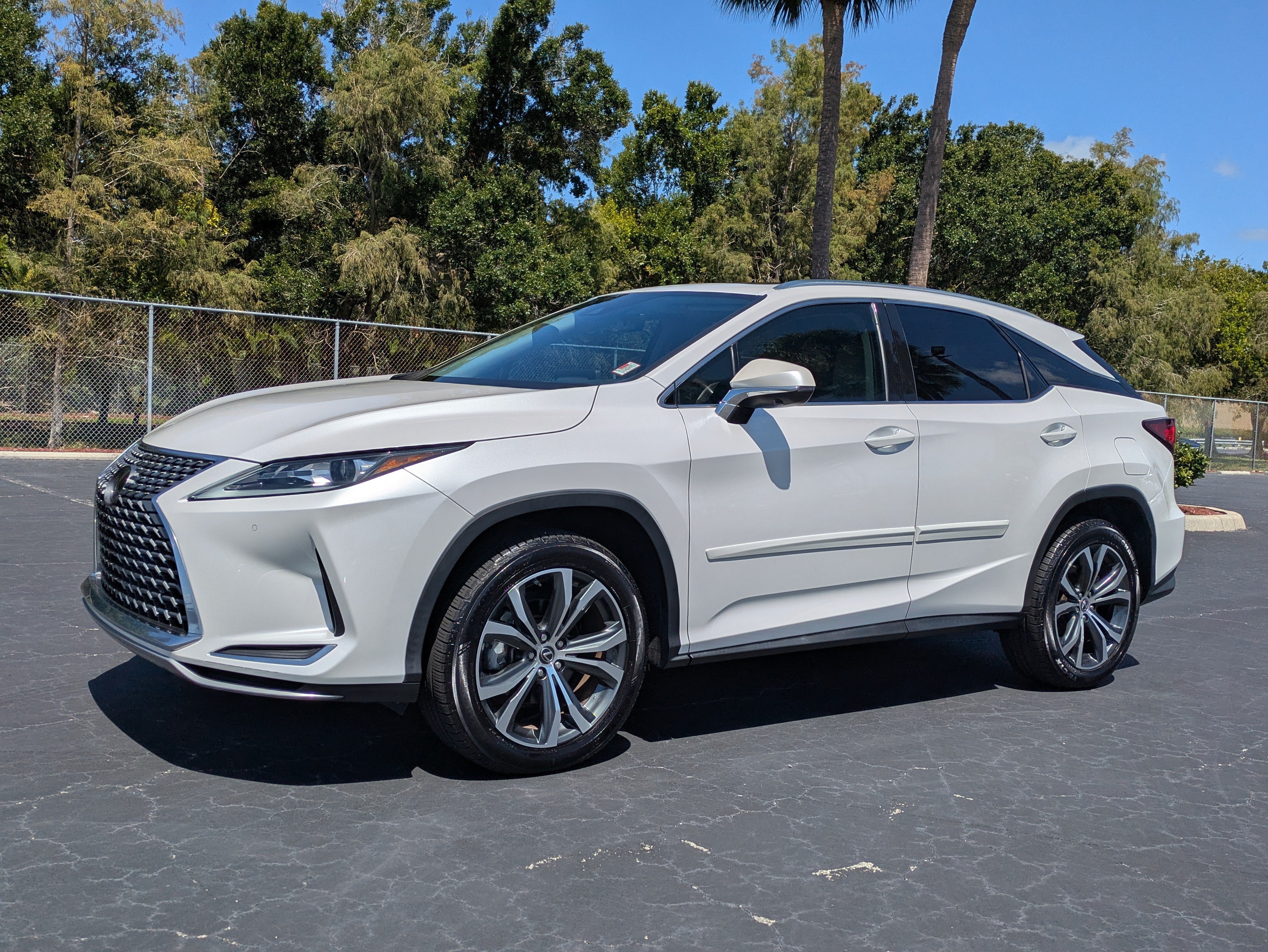 Used 2021 Lexus RX 350 FWD w/ Premium Package image 2