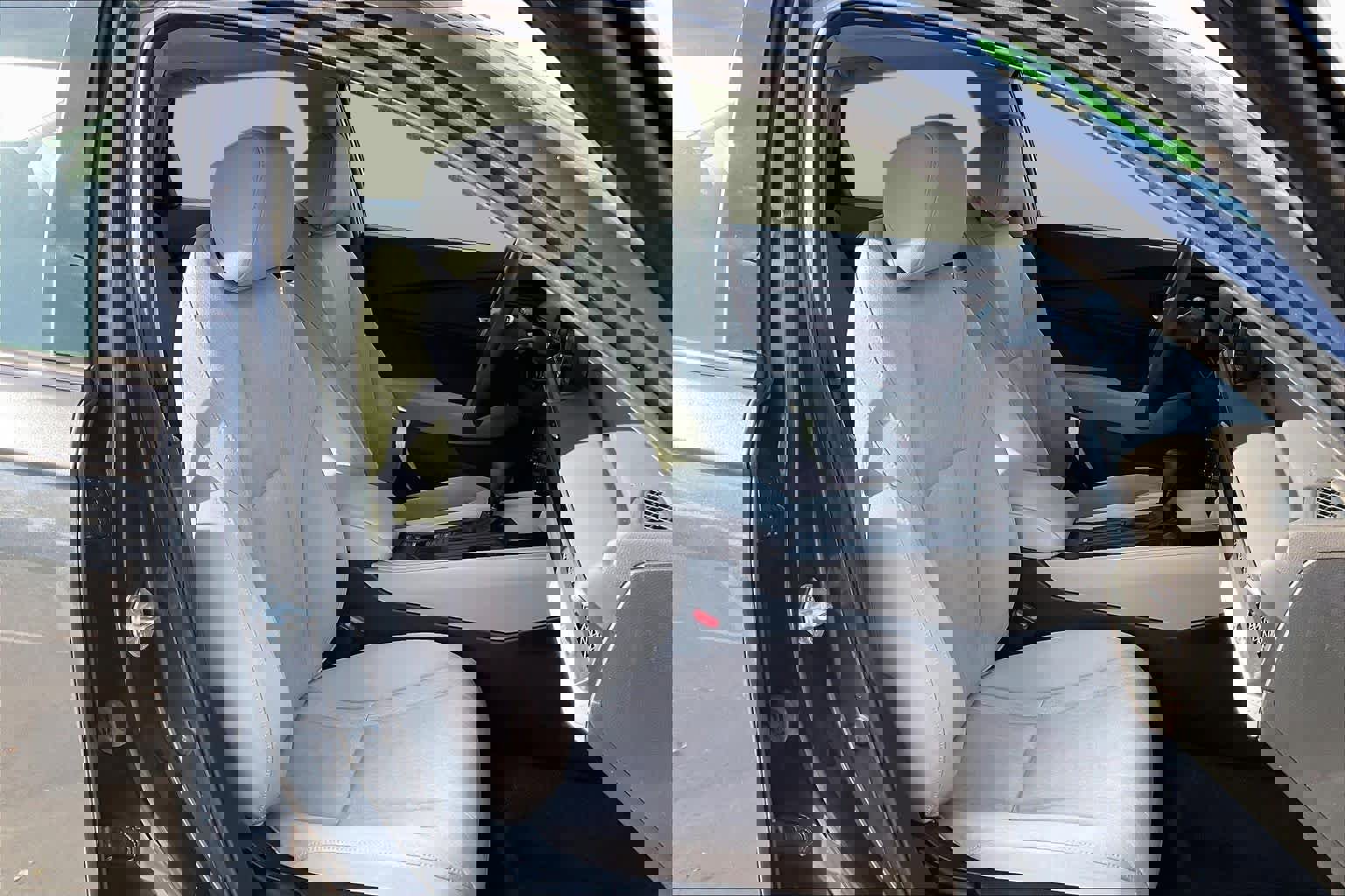 Used 2023 Honda Accord EX image 16