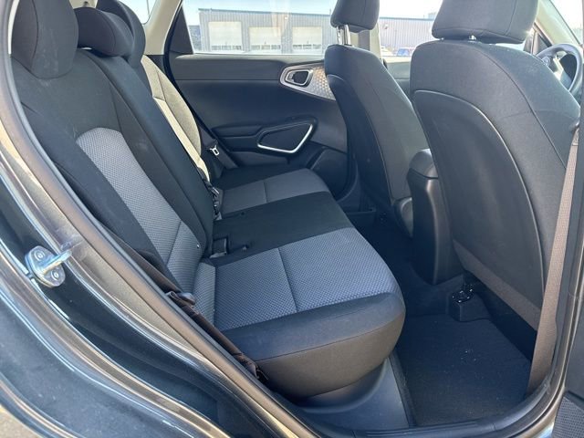 Used 2023 Kia Soul LX w/ LX Technology Package image 11