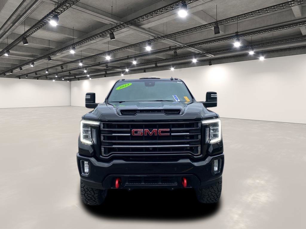 Used 2023 GMC Sierra 2500 AT4 w/ AT4 Premium Plus Package image 2