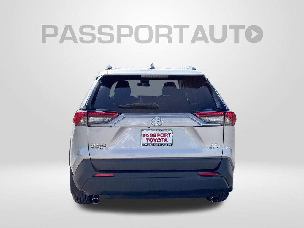 Certified 2025 Toyota RAV4 LE AWD/4WD image 8