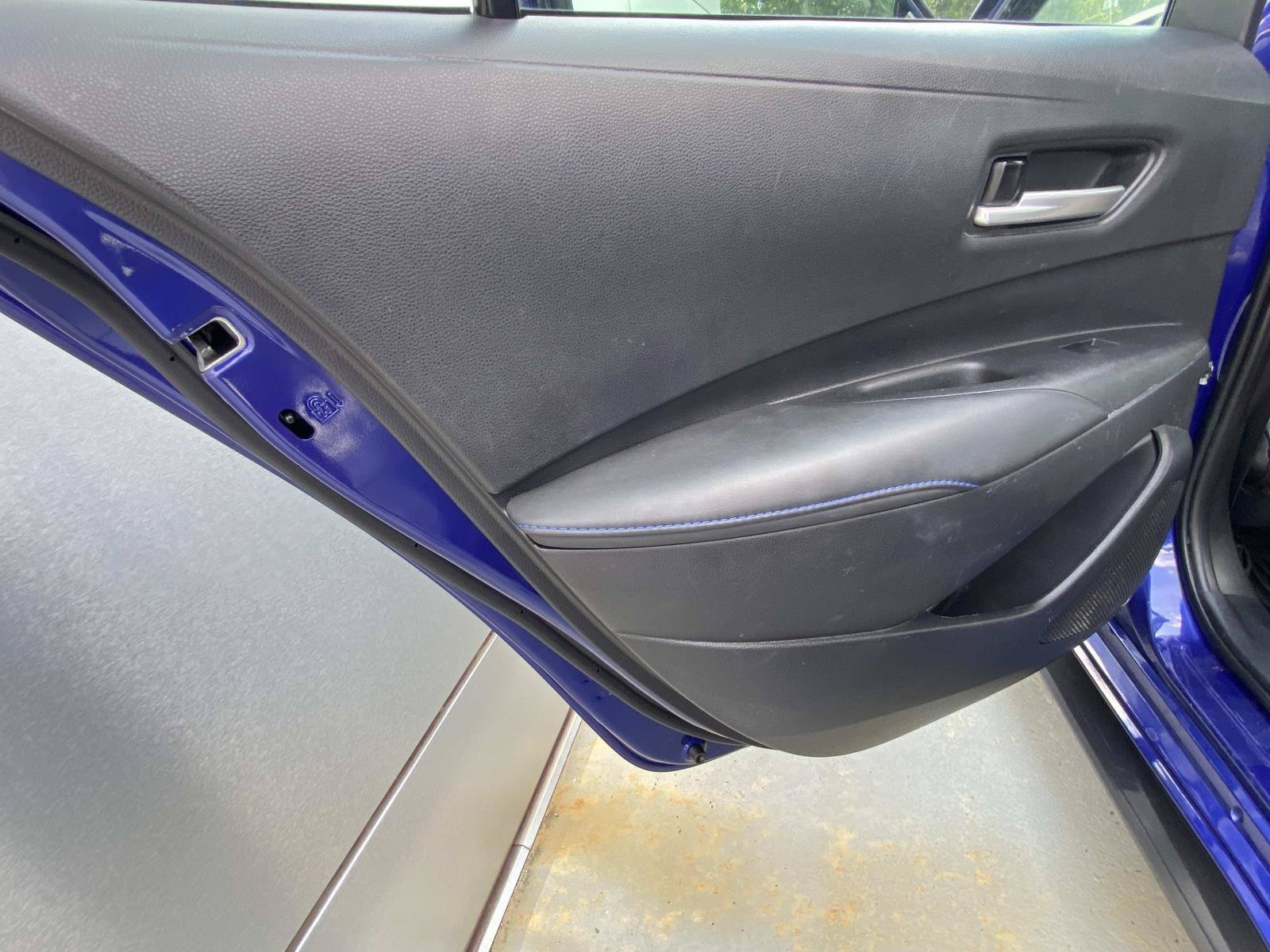 Used 2021 Toyota Corolla SE FWD image 12