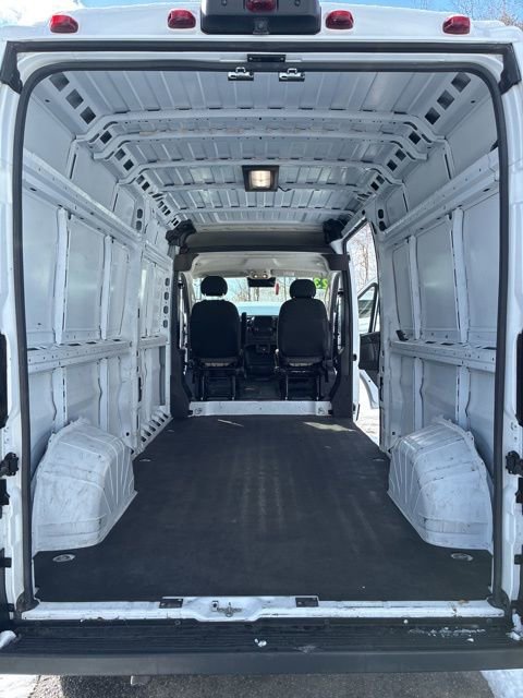 Used 2023 RAM ProMaster 2500 image 21