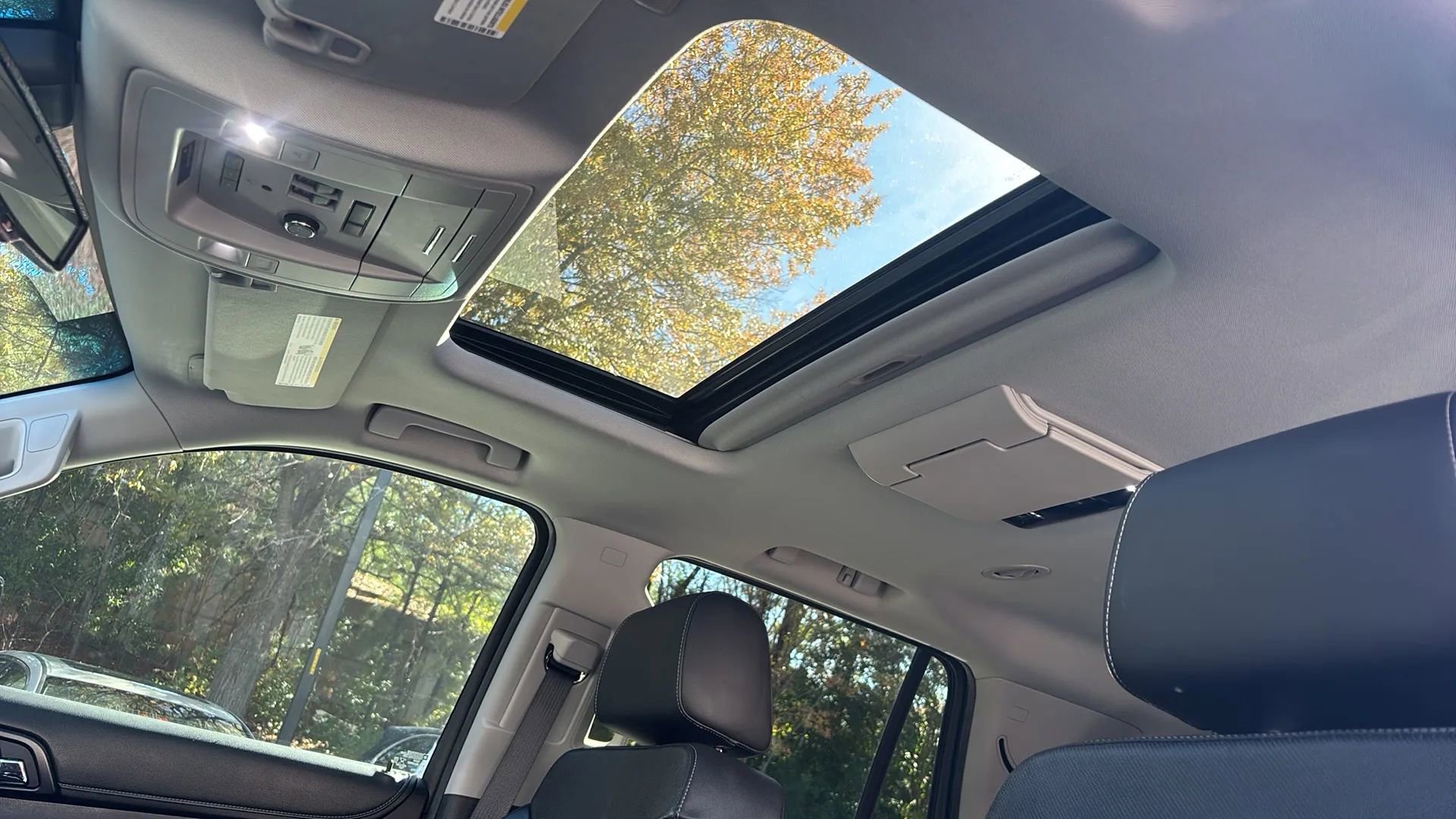 Used 2018 Chevrolet Tahoe Premier image 30