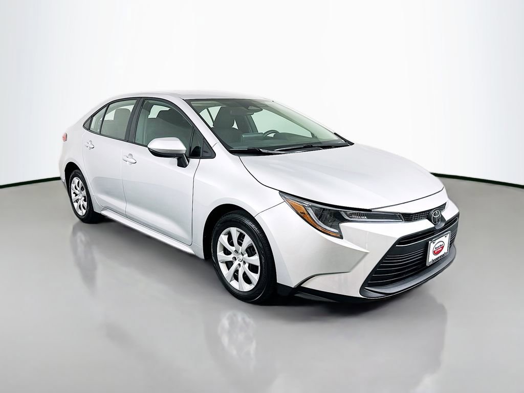 Certified 2024 Toyota Corolla LE FWD image 3