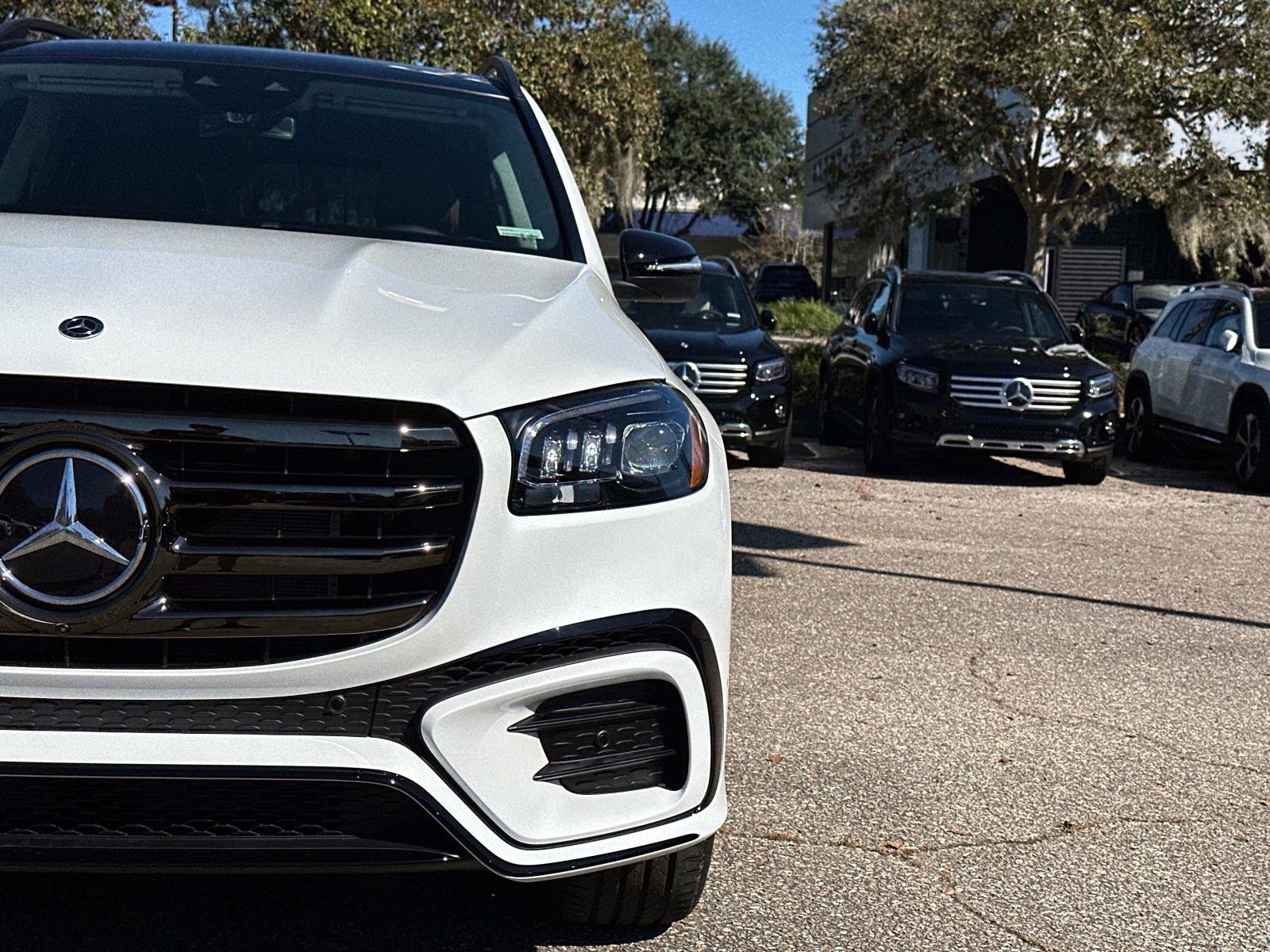 New 2026 Mercedes-Benz GLS 450 4MATIC image 9