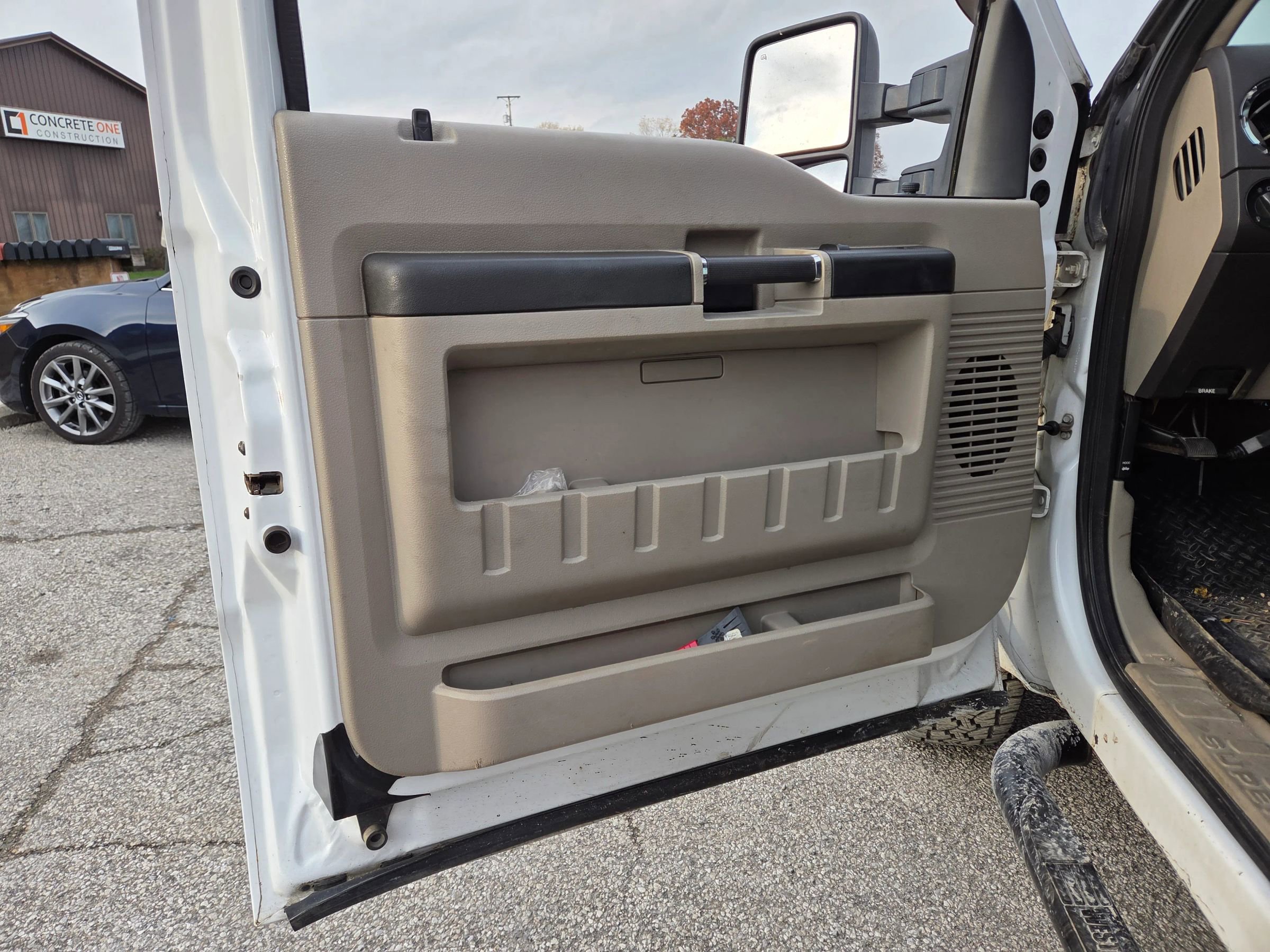 Used 2009 Ford F250 XLT image 12