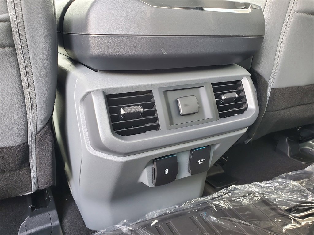 New 2025 Ford F150 Lightning Flash image 30