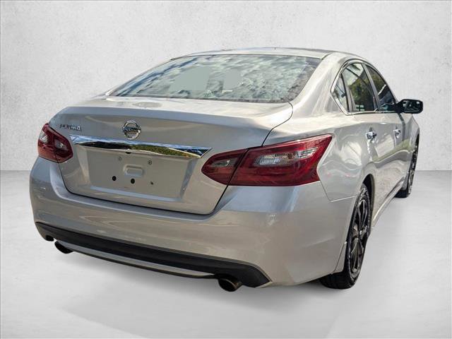 Used 2018 Nissan Altima 2.5 S w/ S Convenience Package image 5