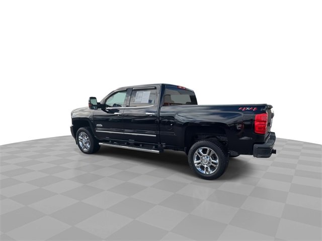Used 2018 Chevrolet Silverado 2500 High Country w/ Duramax Plus Package image 6