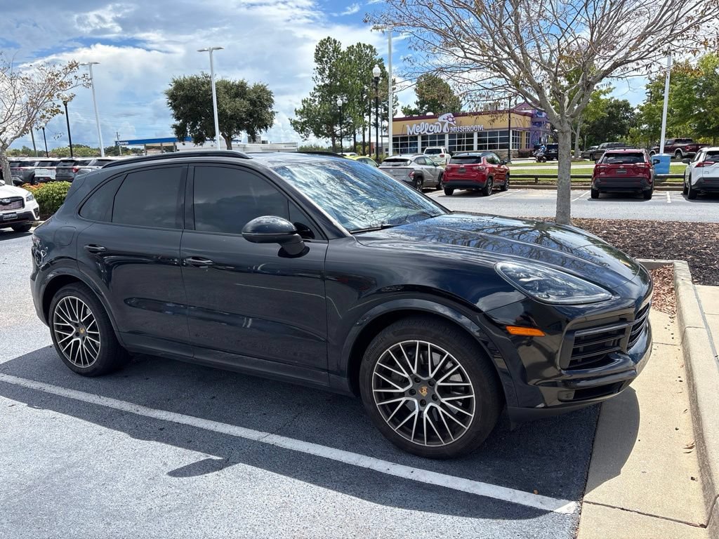 Used 2022 Porsche Cayenne S AWD/4WD image 4