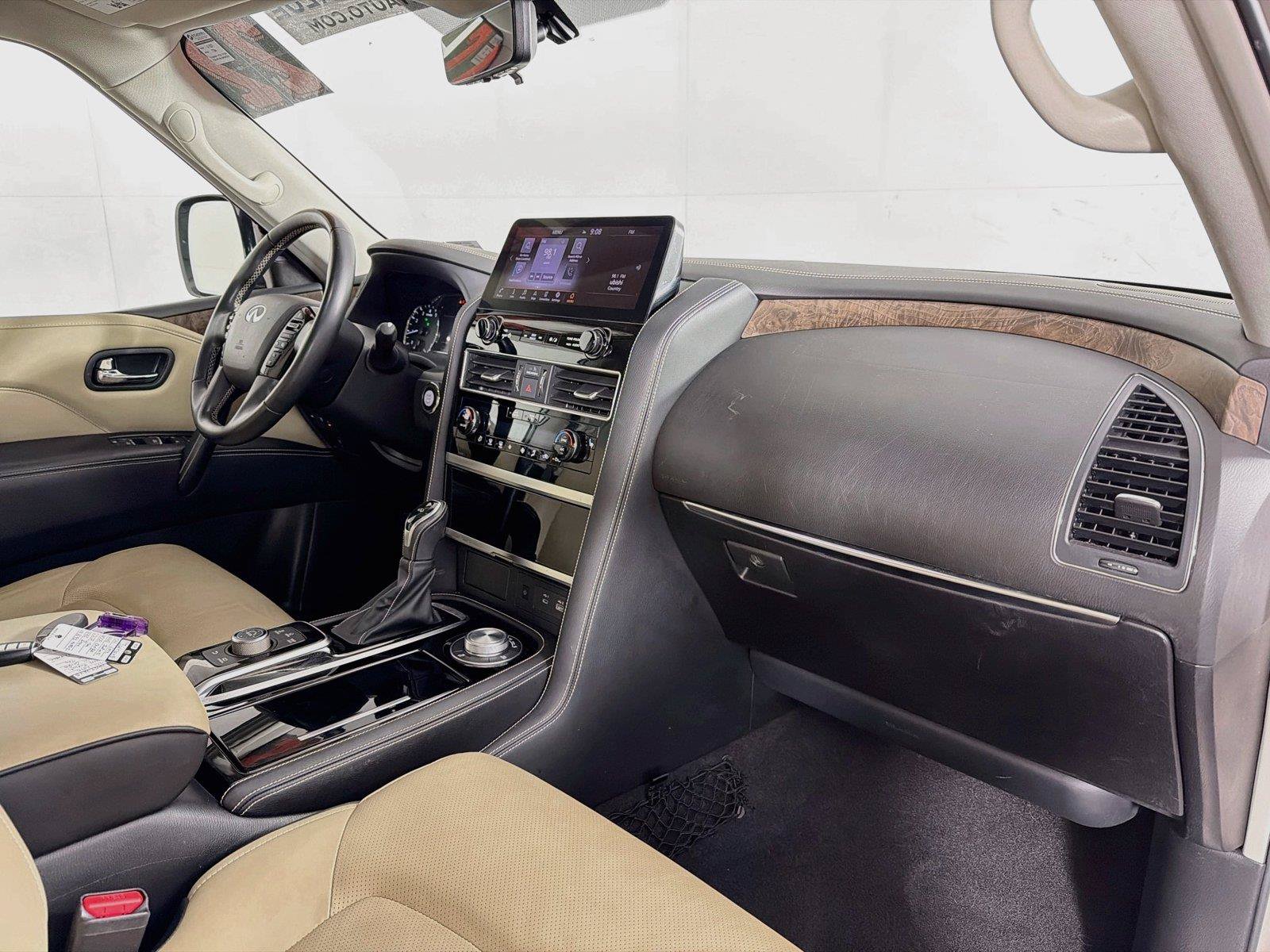 Used 2022 INFINITI QX80 Premium Select w/ All-Season Package AWD/4WD image 31
