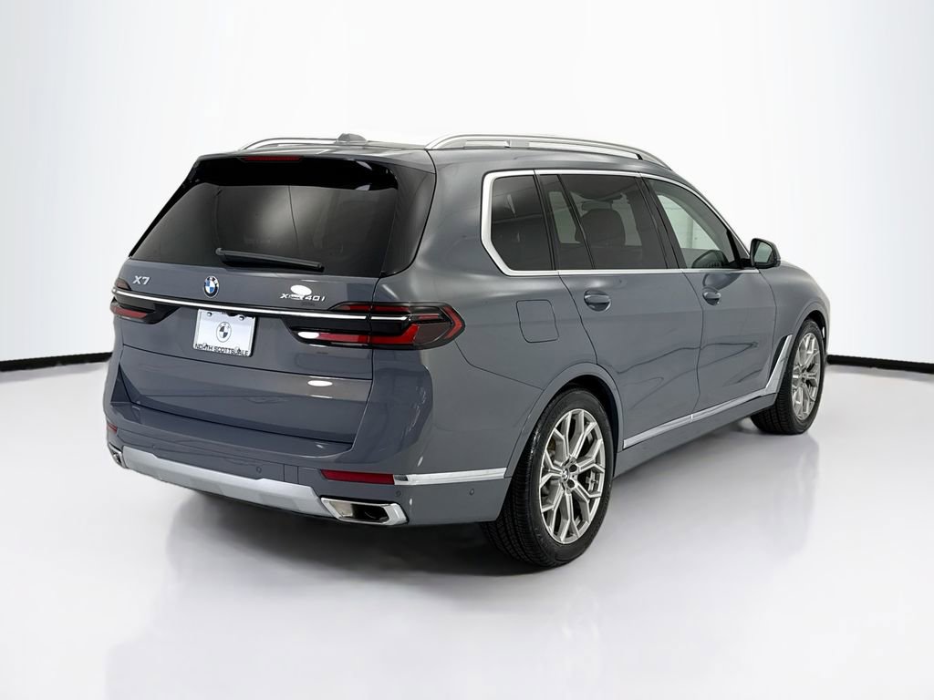 Certified 2025 BMW X7 xDrive40i w/ Parking Assistance Package image 5