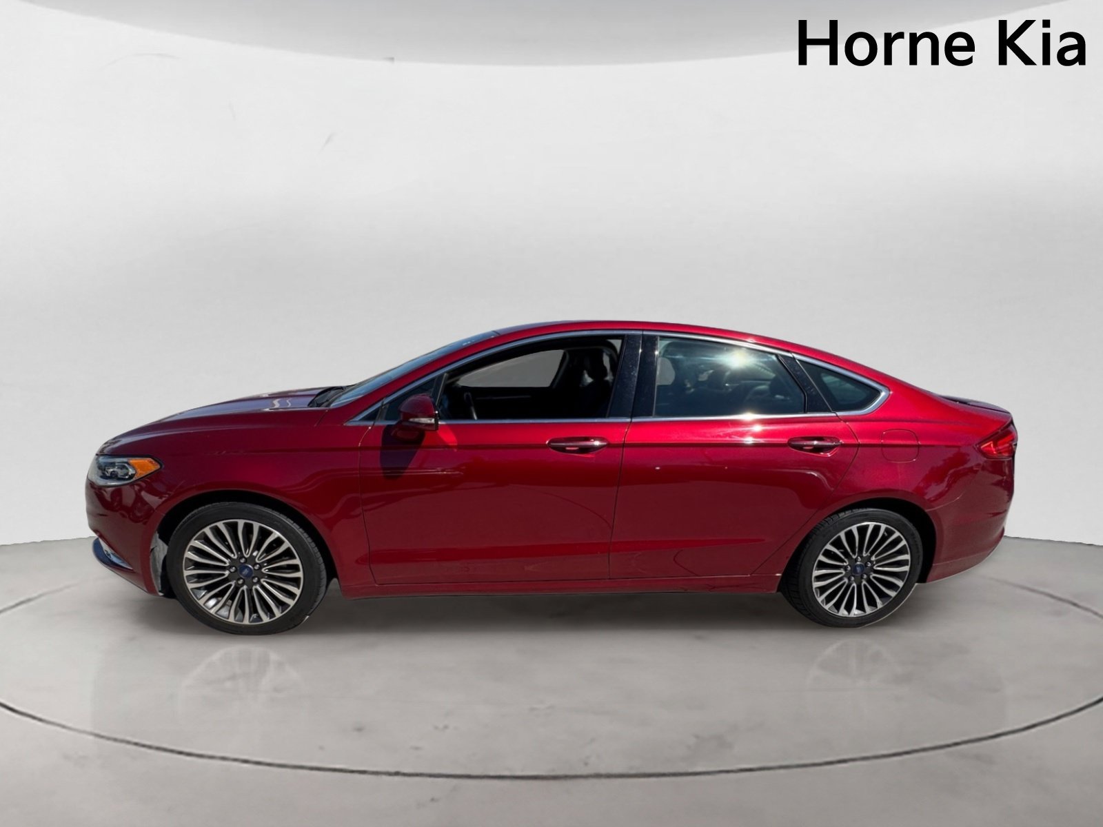 Used 2017 Ford Fusion Titanium FWD image 6