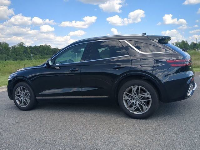 Used 2025 Genesis GV70 2.5T AWD/4WD image 5