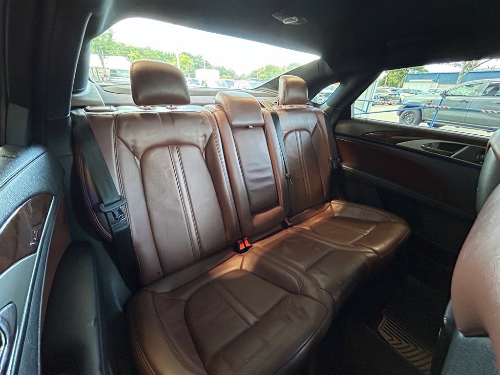 Used 2018 Lincoln MKZ Reserve w/ Technology Package FWD image 30