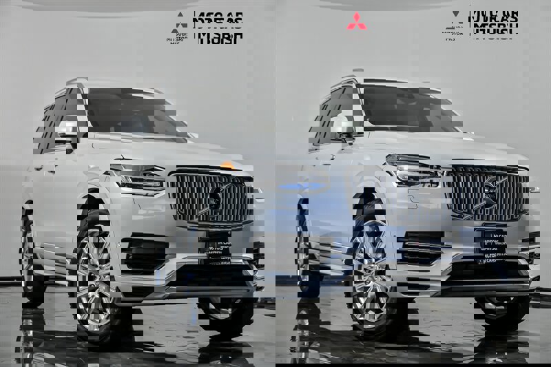 Used 2016 Volvo XC90 T8 Inscription image 1