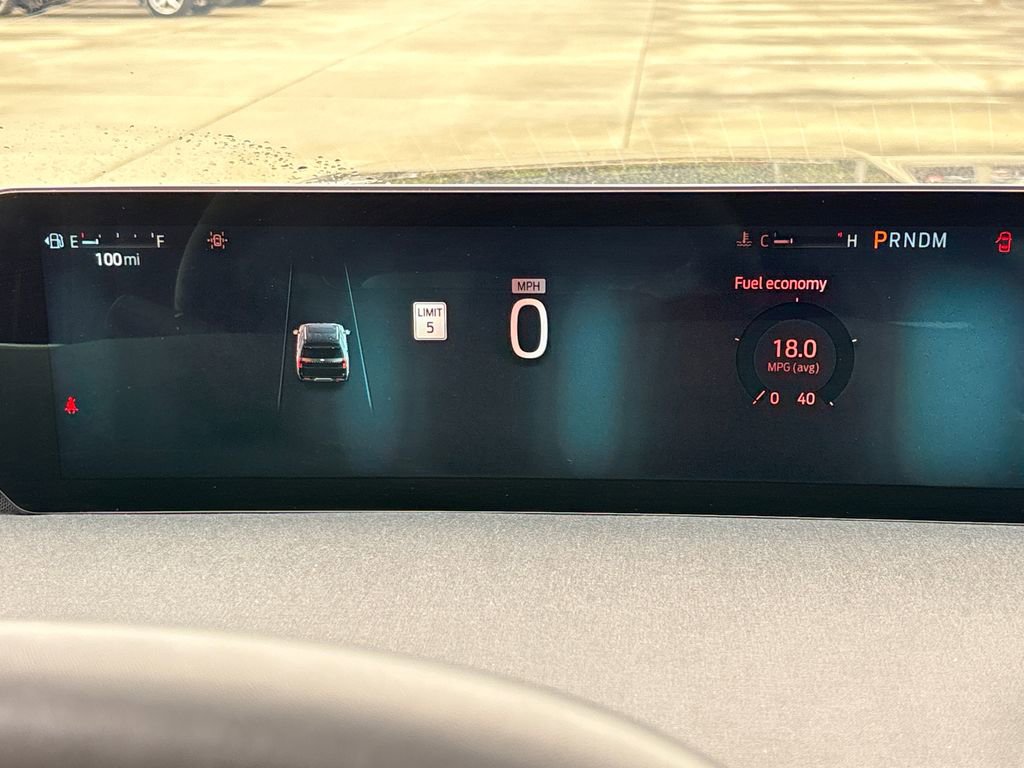 Used 2025 Ford Expedition Active RWD image 18