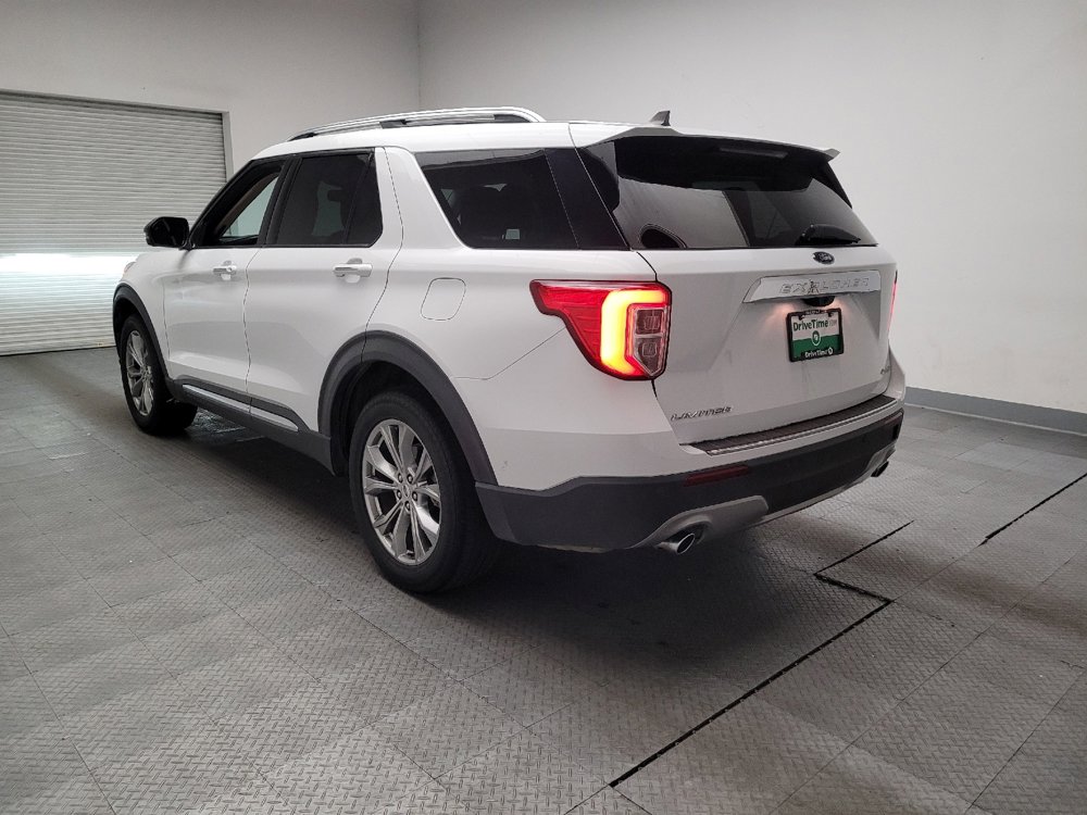 Used 2021 Ford Explorer Limited w/ Equipment Group 301A AWD/4WD image 5