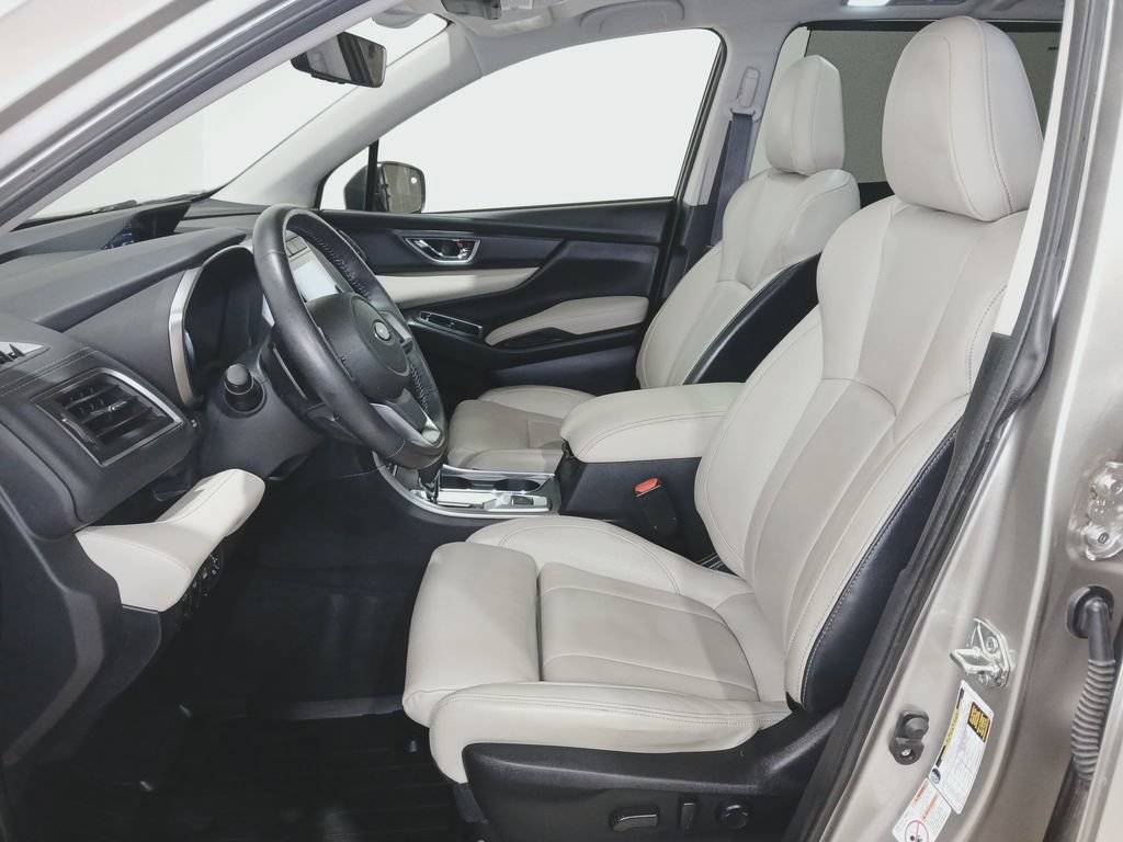 Used 2020 Subaru Ascent Limited w/ Technology Package AWD/4WD image 10
