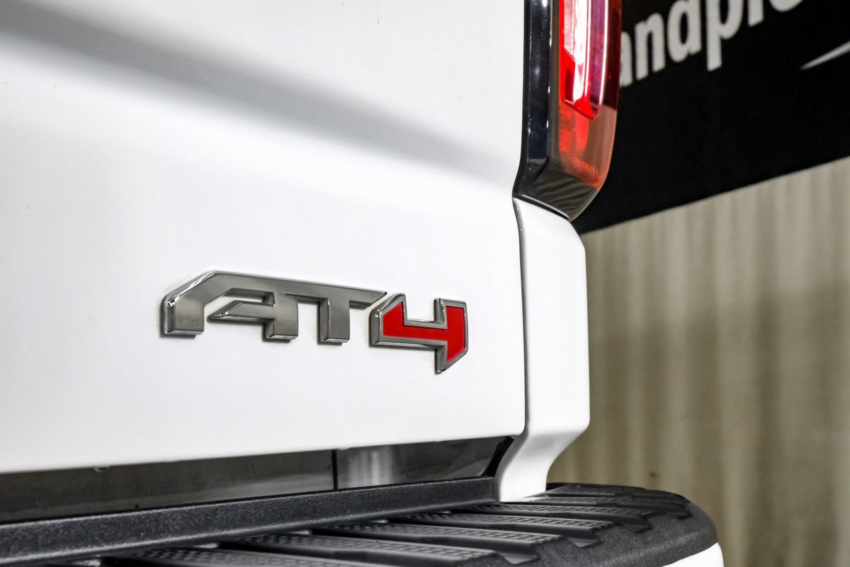 Used 2024 GMC Sierra 1500 AT4 w/ AT4 Premium Package AWD/4WD image 44