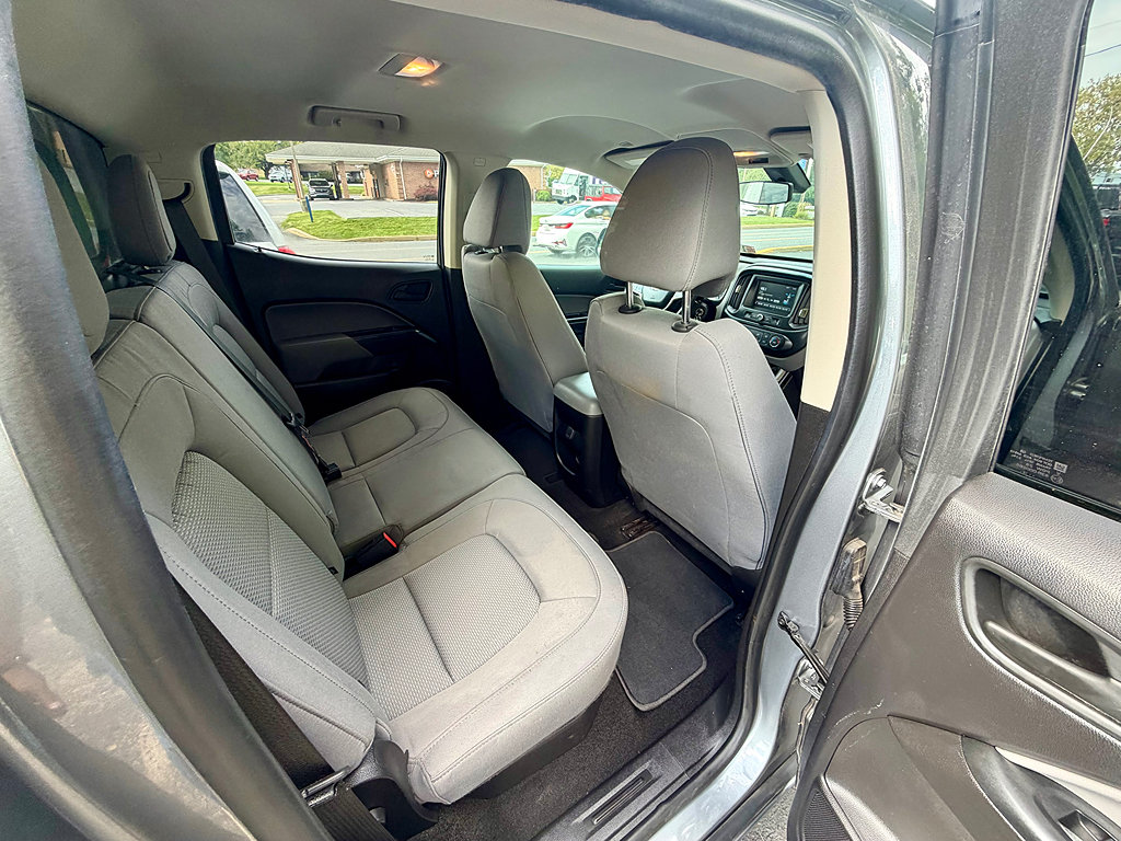 Used 2018 Chevrolet Colorado W/T w/ WT Convenience Package AWD/4WD image 13