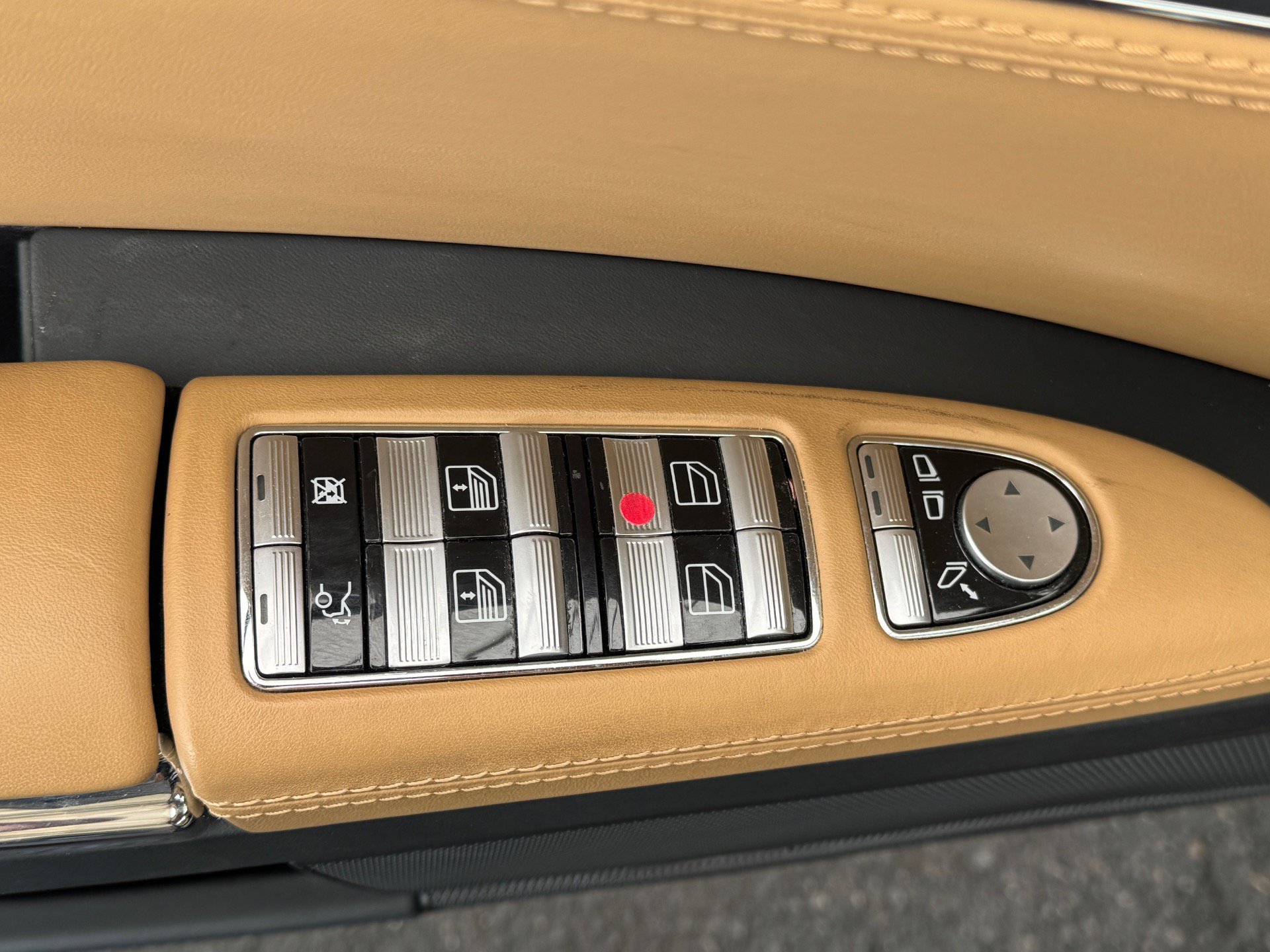 Used 2008 Mercedes-Benz S 550 image 34
