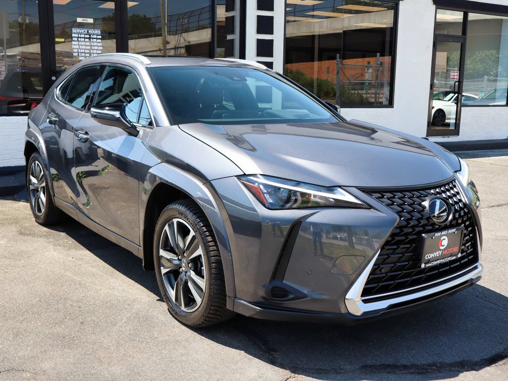 Used 2023 Lexus UX 250h AWD w/ Premium Package image 4
