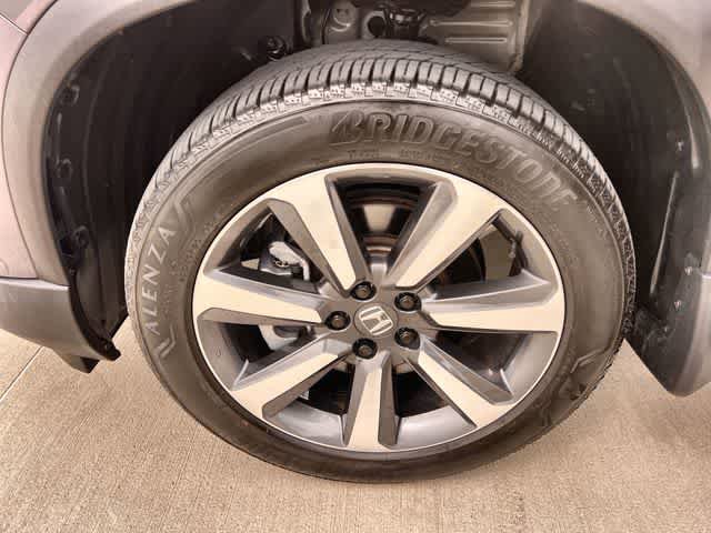 Used 2023 Honda Pilot Touring image 9