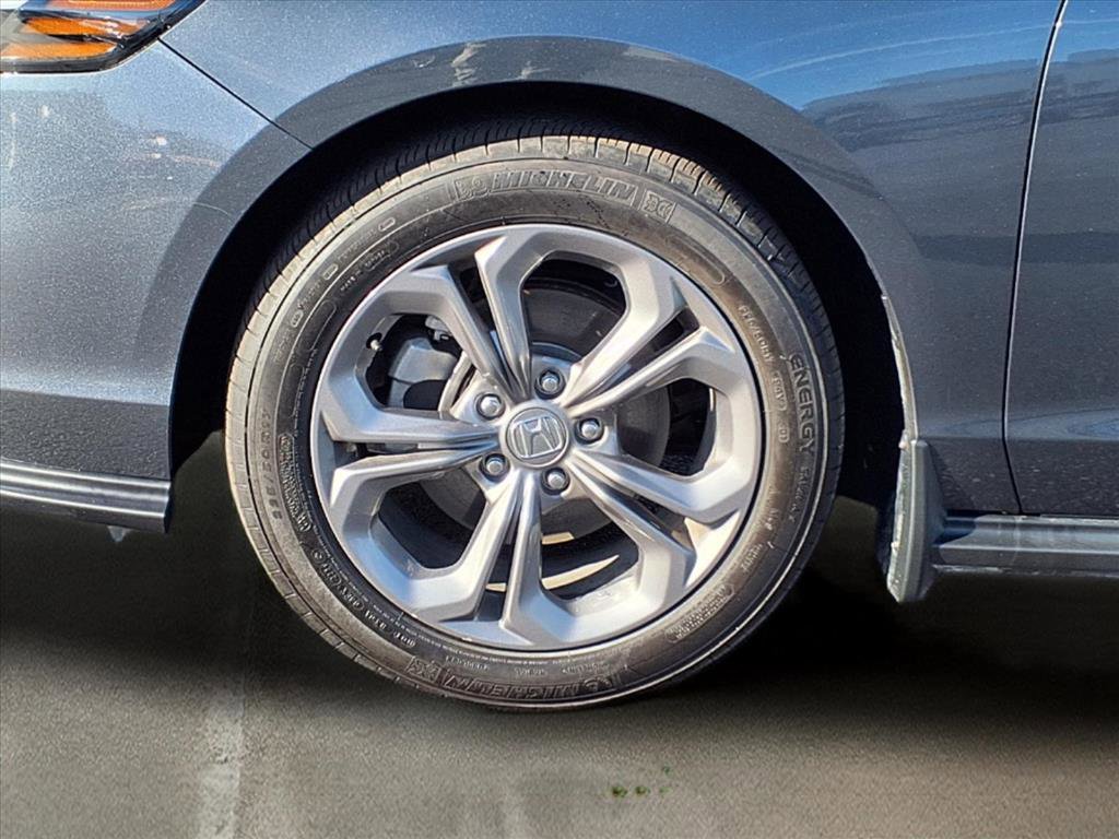 Certified 2024 Honda Accord EX image 11