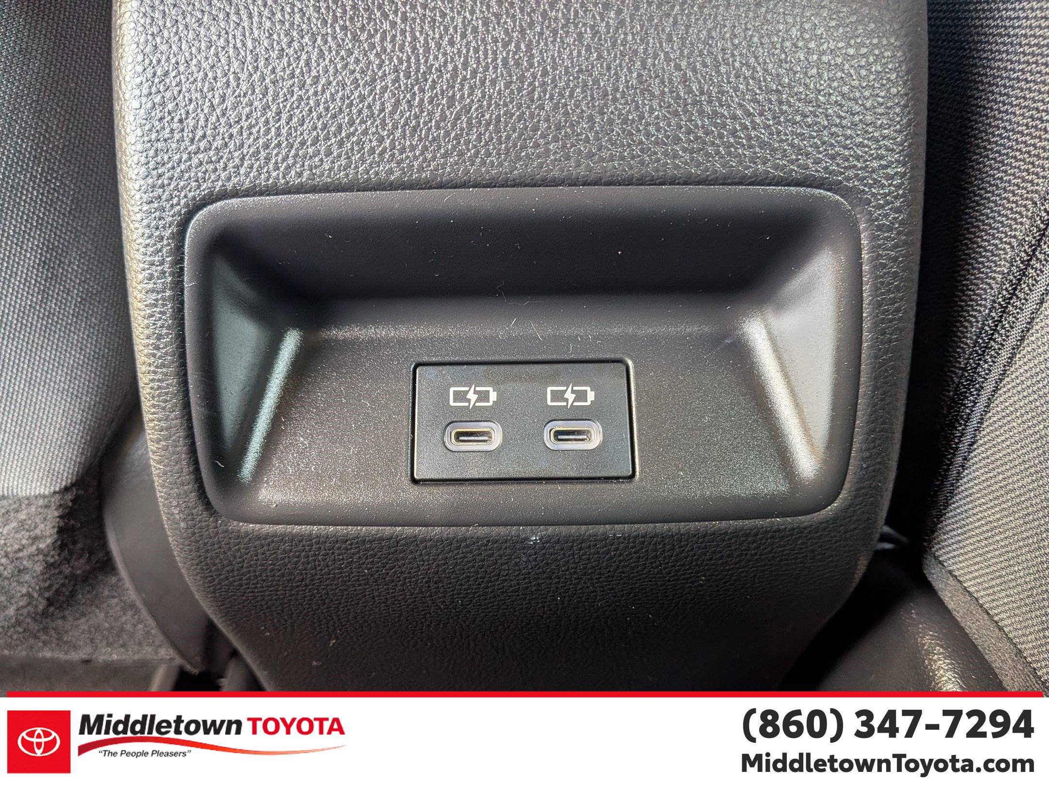 Certified 2024 Toyota Corolla SE image 29