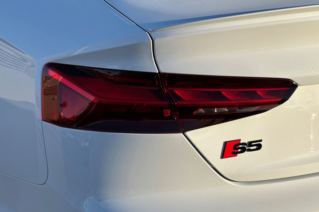 Used 2023 Audi S5 Premium Plus image 34