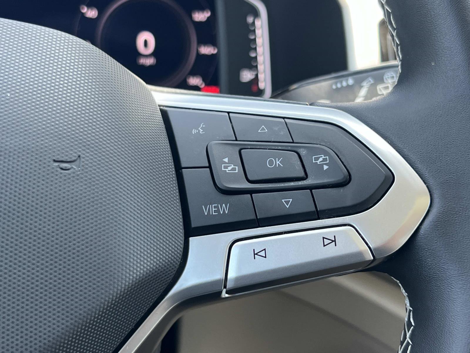 Certified 2022 Volkswagen Atlas SE AWD/4WD image 10