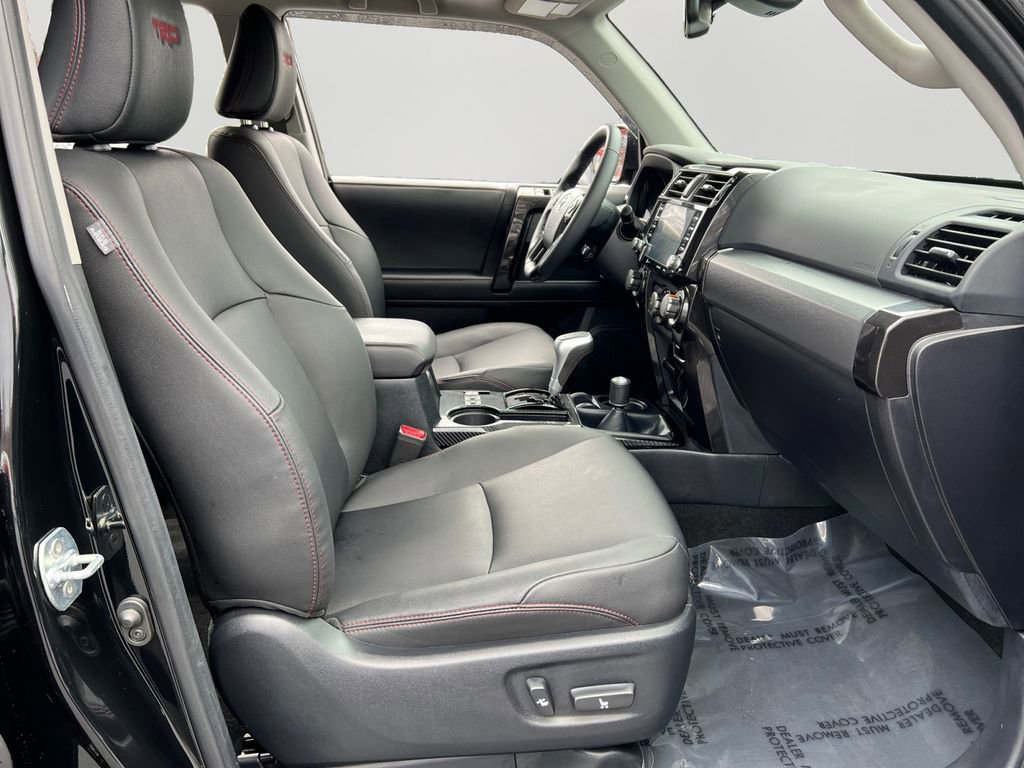 Used 2023 Toyota 4Runner TRD Off-Road Premium image 8