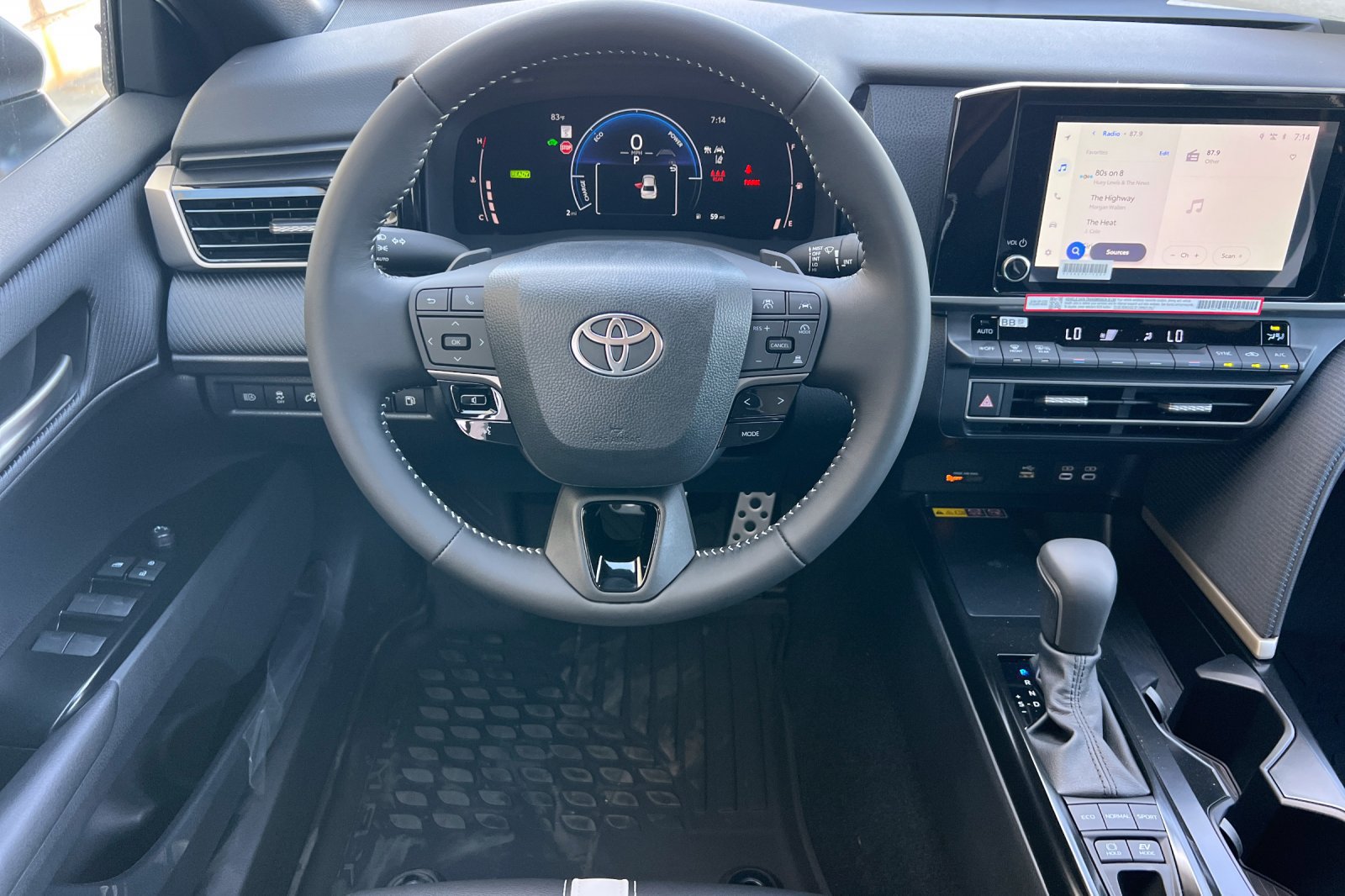 New 2026 Toyota Camry SE FWD image 15