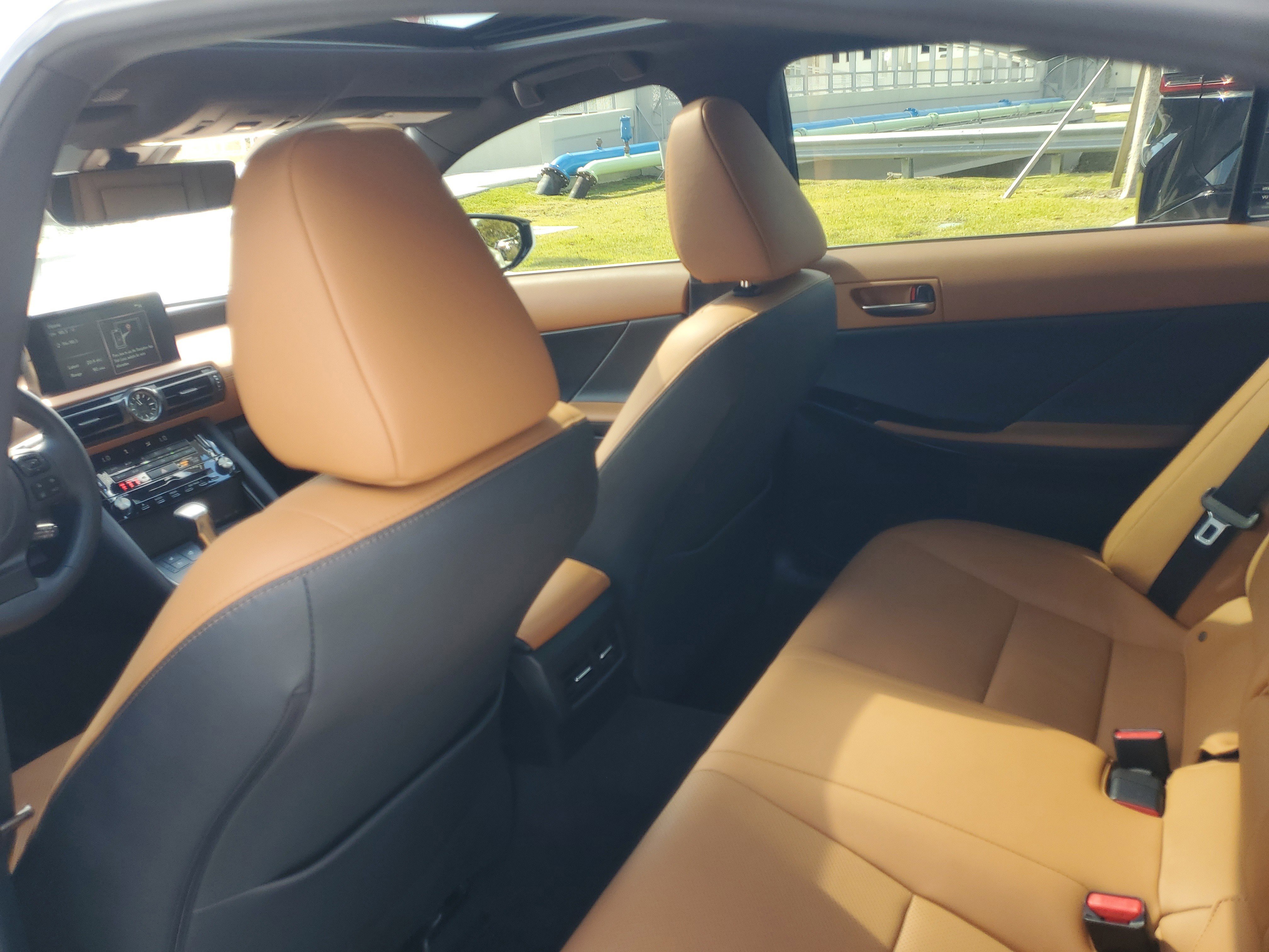 Used 2024 Lexus IS 300 w/ Comfort Package RWD image 11