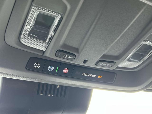 Used 2025 GMC Sierra 1500 Elevation image 28