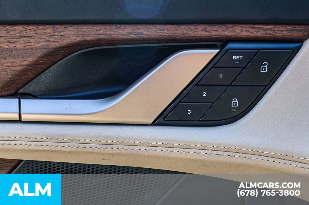 Used 2022 Porsche Taycan 4S image 49