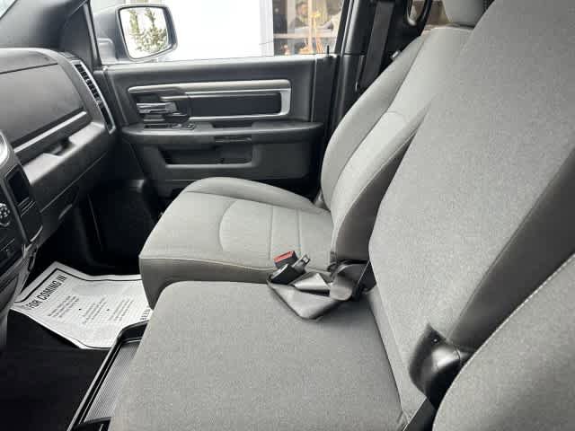 Used 2024 RAM 1500 Classic Warlock AWD/4WD image 33