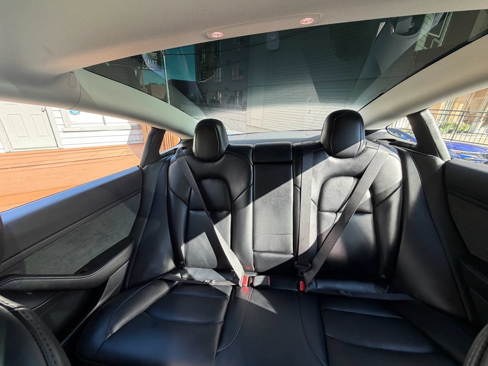 Used 2022 Tesla Model 3 Long Range AWD/4WD image 36
